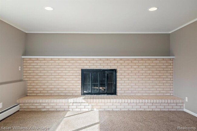 Building Photo - 14377 Cranston St