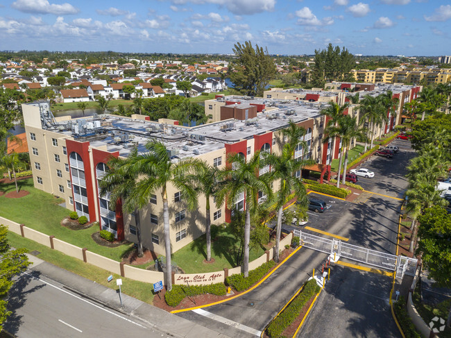 Aerial Photo - Lago Club Apartments