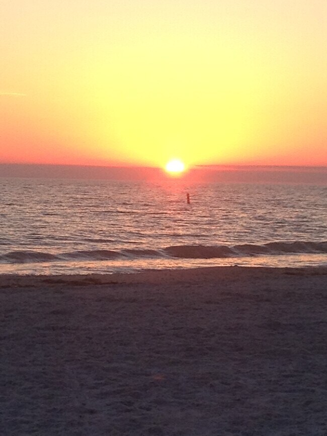 Building Photo - 345 Medallion Blvd