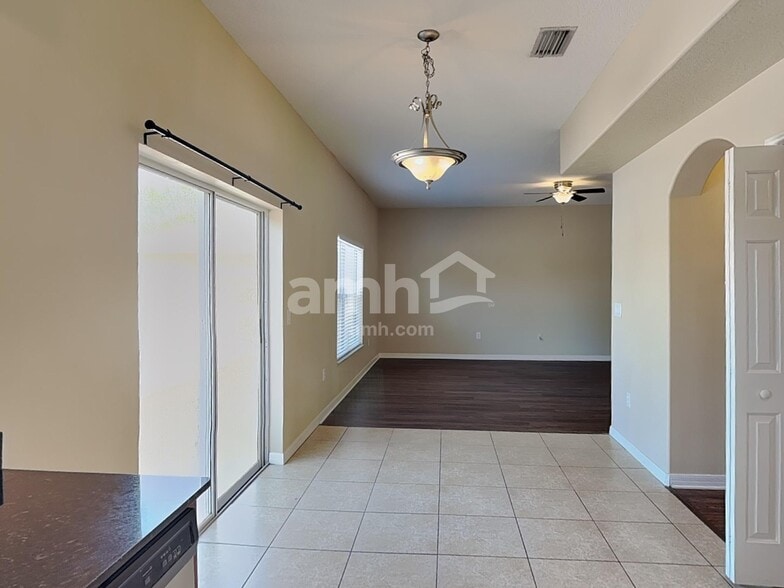 Building Photo - 13011 Avalon Crest Ct