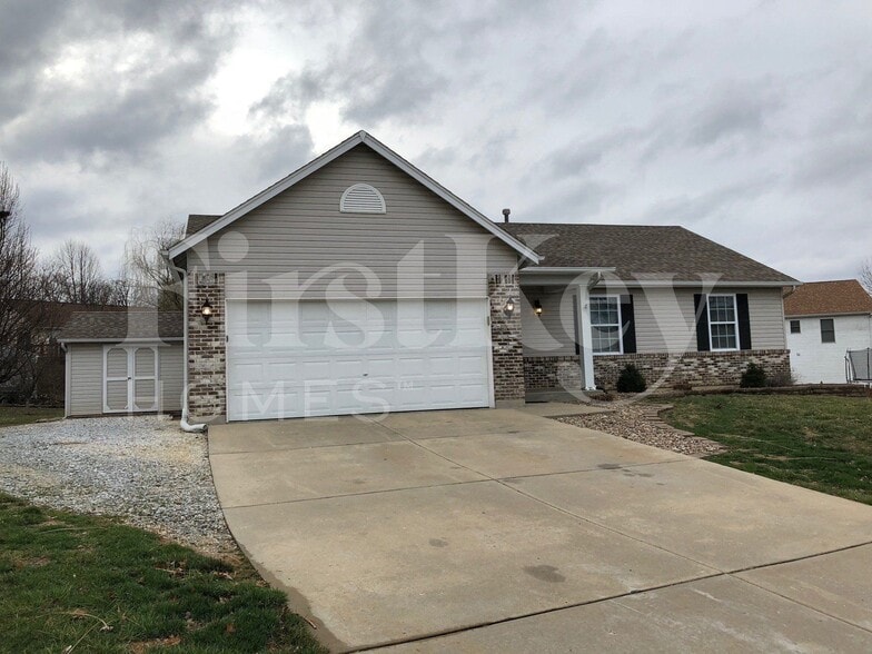 Building Photo - 1503 Jordan Lee Ct