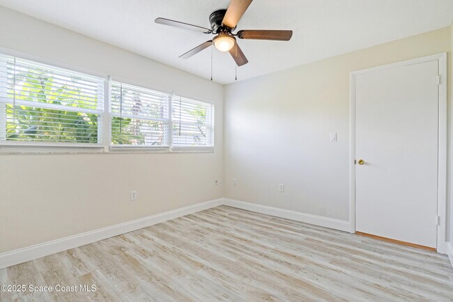 Building Photo - 1730 Canal Ct