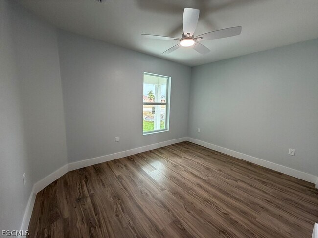 Building Photo - 1144-1146 SW 47th Terrace