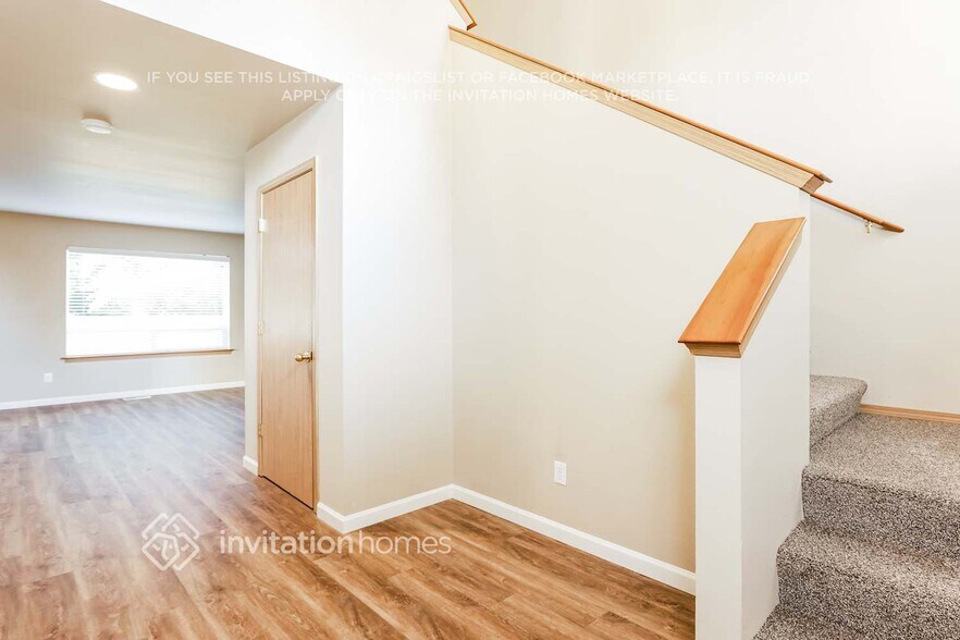 Building Photo - 8006 Upper Ridge Rd