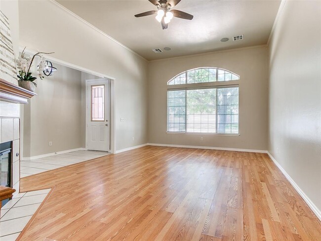 Building Photo - 15524 Swallowtail Rd