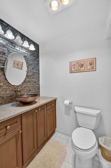 Building Photo - 782 Nantucket Cir