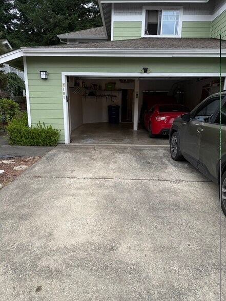 Building Photo - 15150 140th Way SE