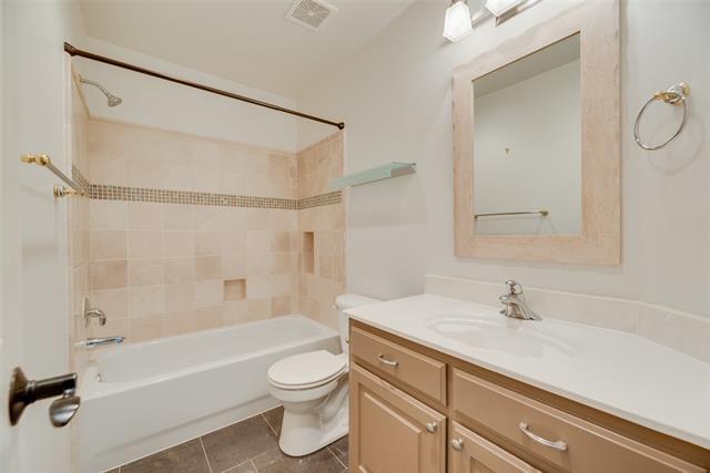 Building Photo - 6304 Fall River Dr