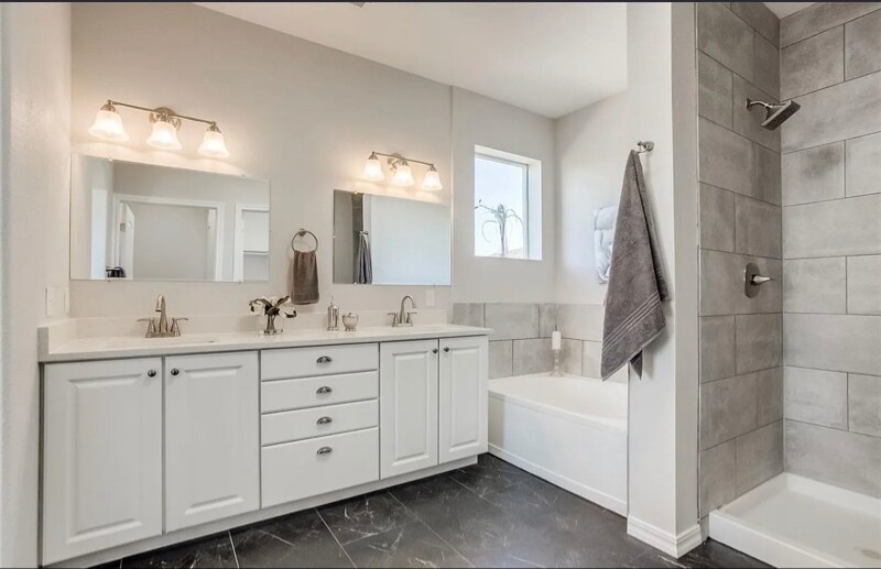 Building Photo - 3501 E 103rd Cir