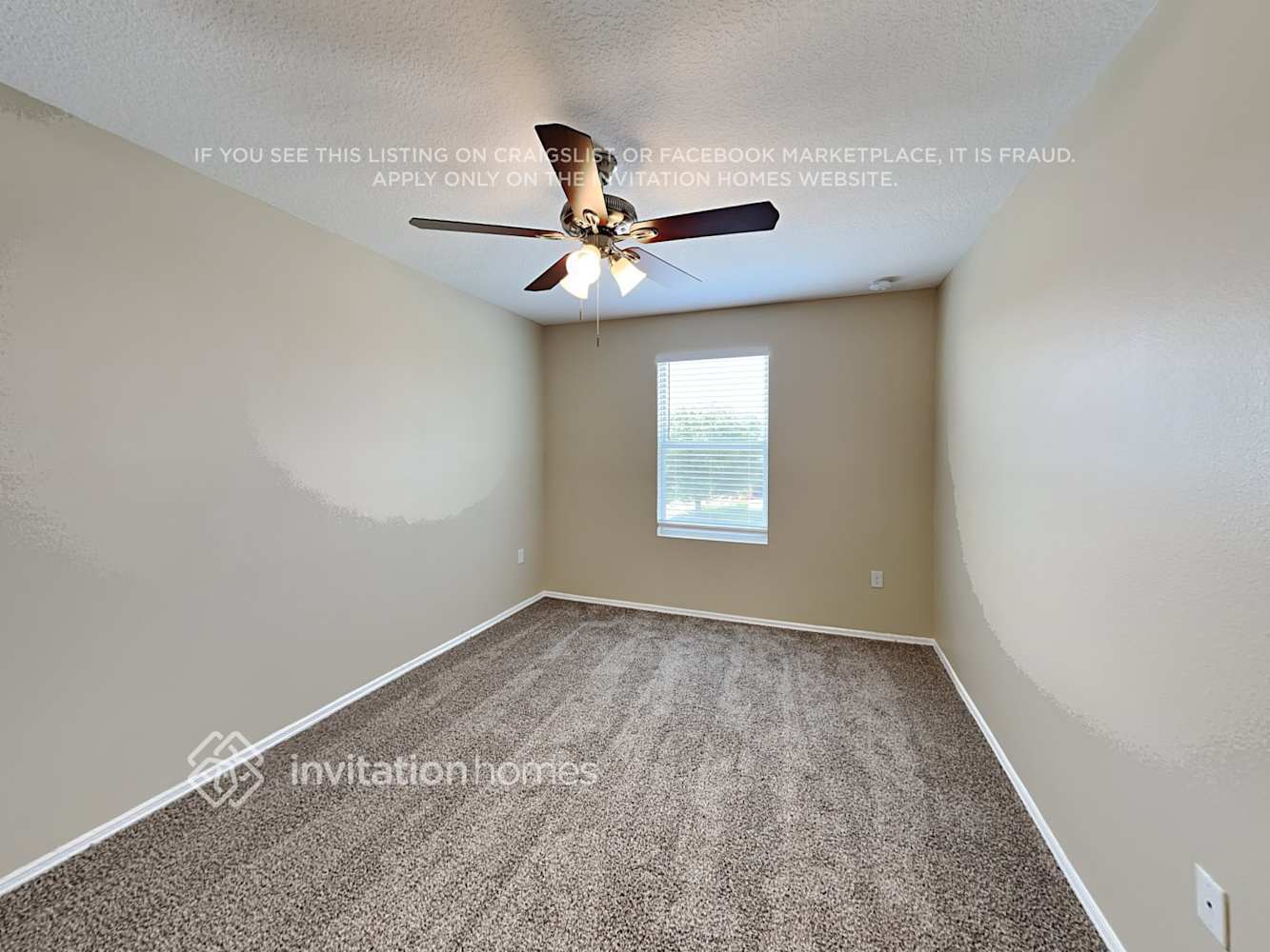 Building Photo - 1564 Strathmore Cir