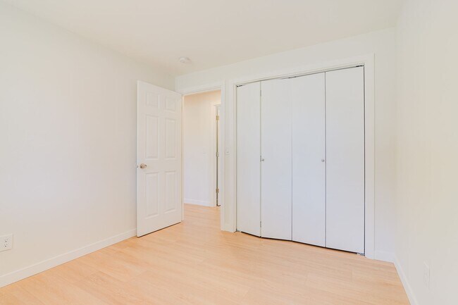 Building Photo - 4 Bedroom 1 Bathroom Covington Home for Rent