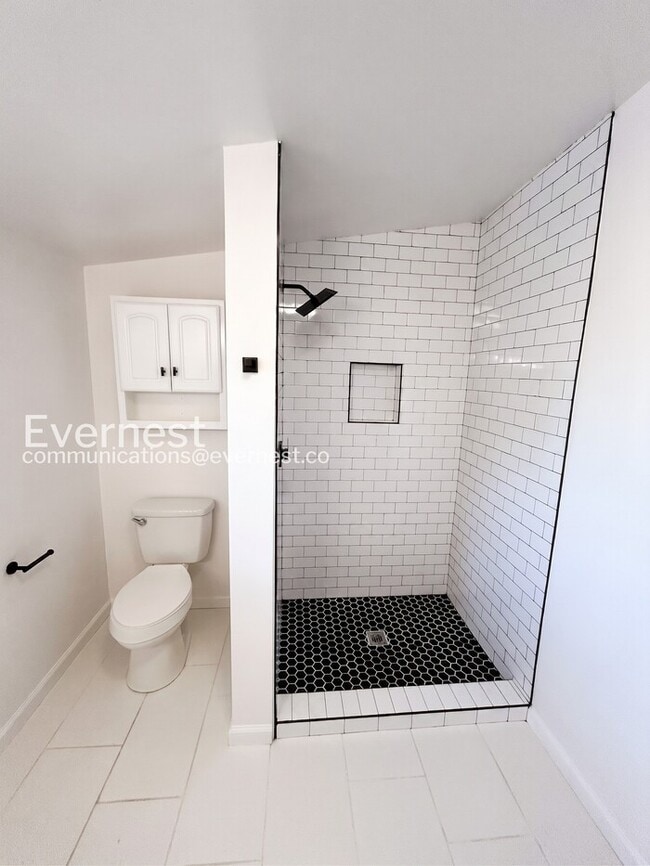 Building Photo - 142 Gordon Terrace