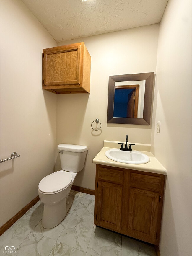 Building Photo - 508 Illinois St