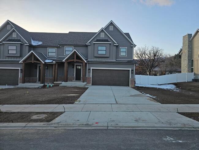 Building Photo - 84 S 250 E