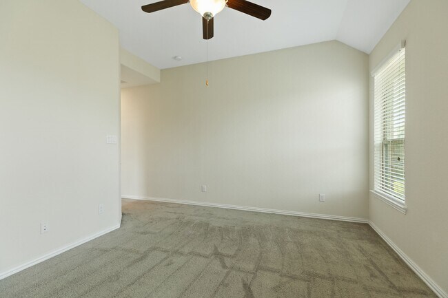 Building Photo - 23106 Tindarey Falls Ln
