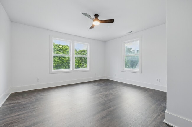 Building Photo - 1613 Nowland Ave