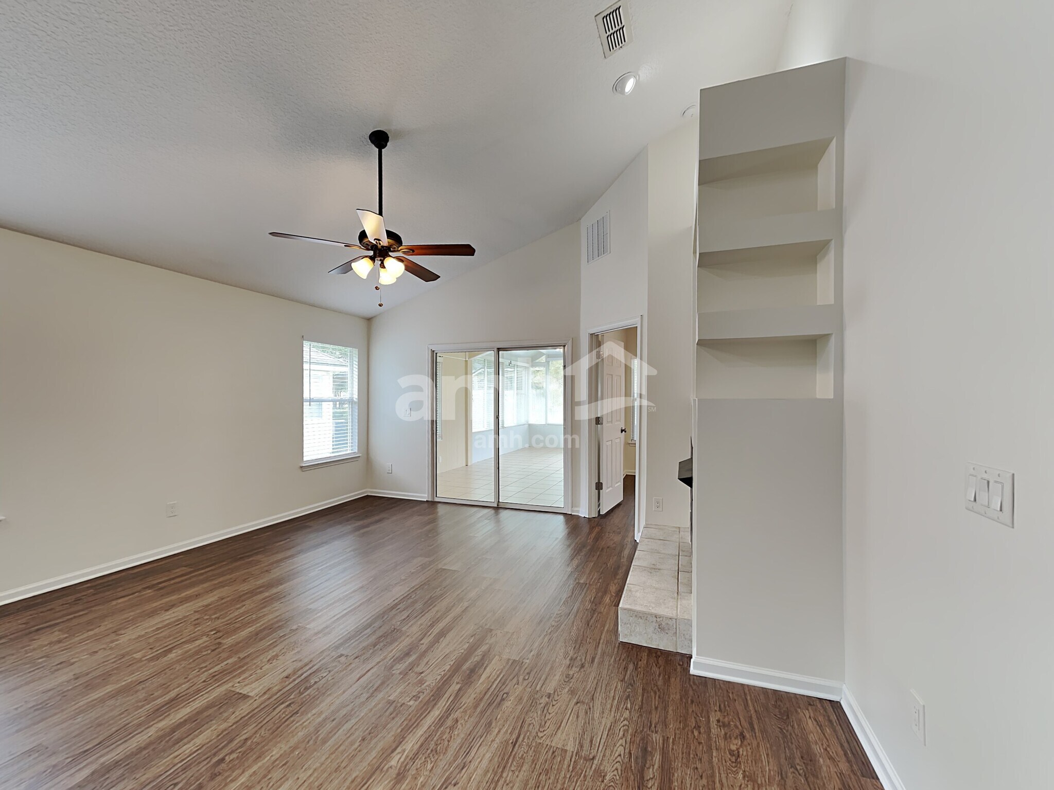 Building Photo - 1040 Moosehead Dr