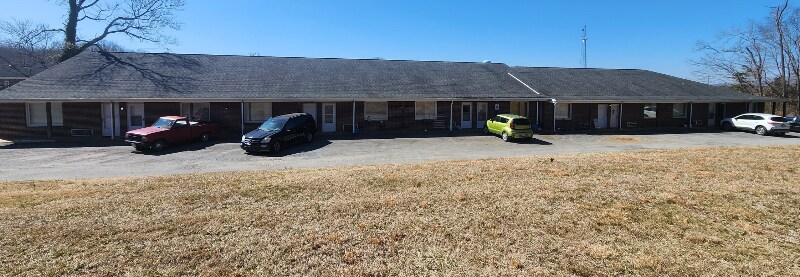 Building Photo - 147 Sprouses Corner Rd