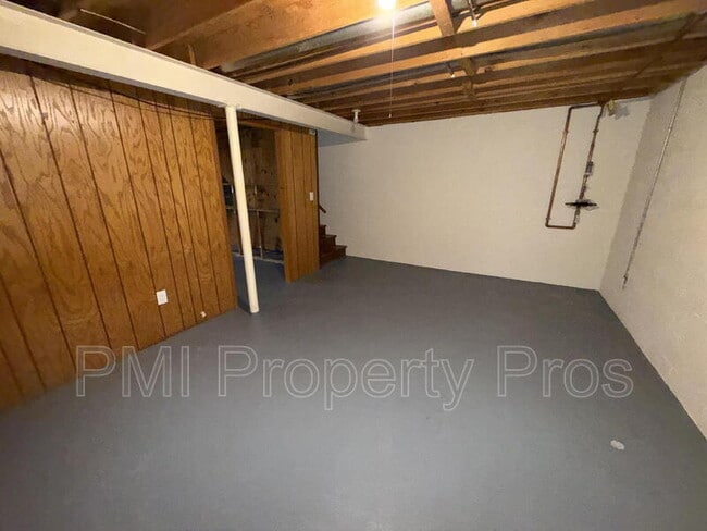 Building Photo - 8148 S 88th St