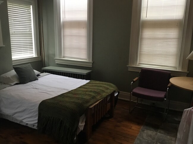 Building Photo - 5417 Butler St