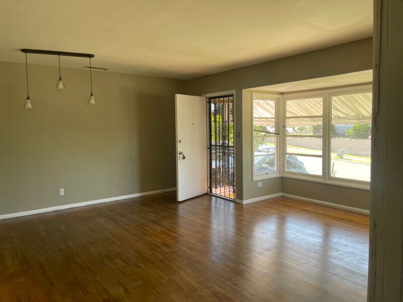 Building Photo - 6814 Waite Dr