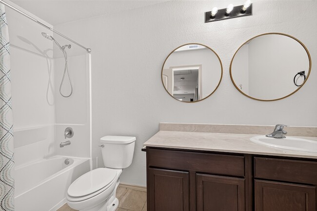 Building Photo - 23718 Water Hickory Dr