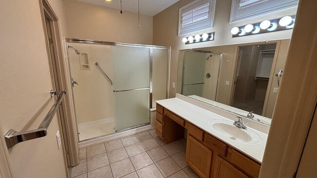 Building Photo - 15138 W Las Brizas Ln