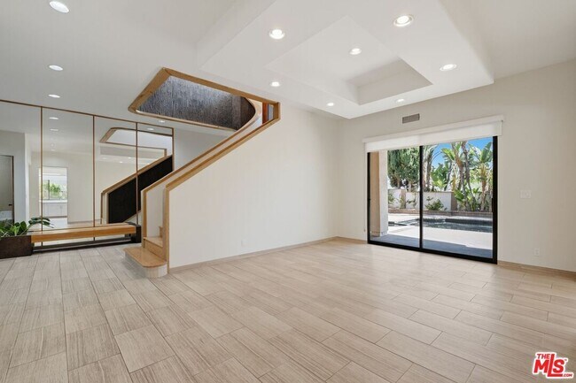 Building Photo - 2408 Venus Dr