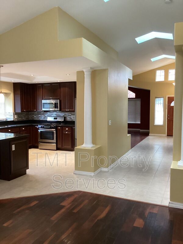 Building Photo - 7108 Beaver Falls Way