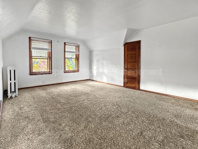 Building Photo - 603 Franklin Ave