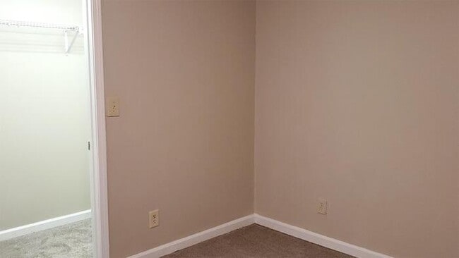 Building Photo - Cozy 2 Bedroom 1 Bath Home in Mooresville!