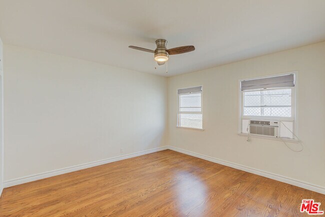 Building Photo - 1643 N Formosa Ave