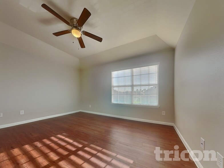 Building Photo - 21426 Jamals Way