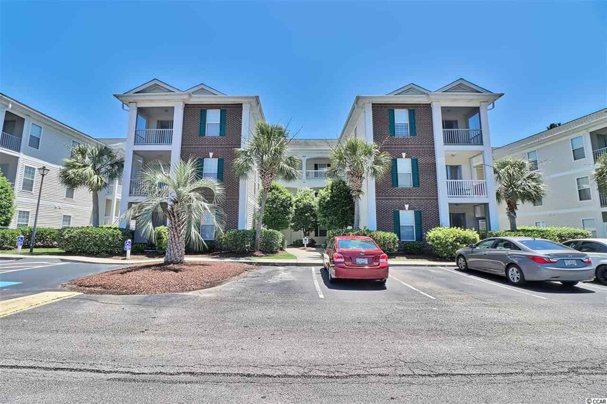 Front of building - 480 River Oaks Dr