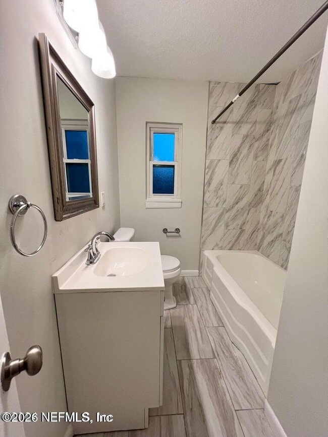 Building Photo - 1961 New Haven Rd