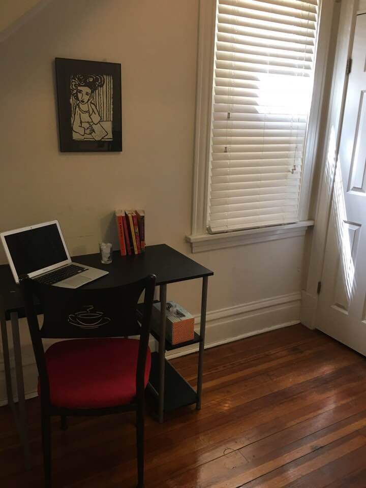 Office - 2106 W Fletcher St