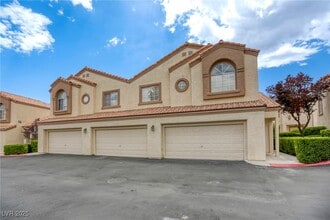 Building Photo - 8301 Boseck Dr