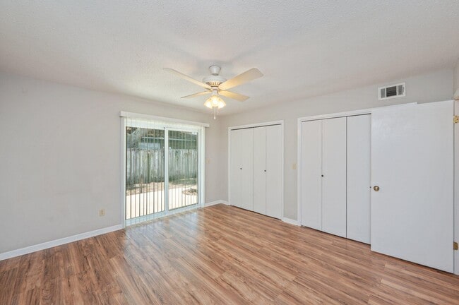 Building Photo - 96 Catamaran Ln