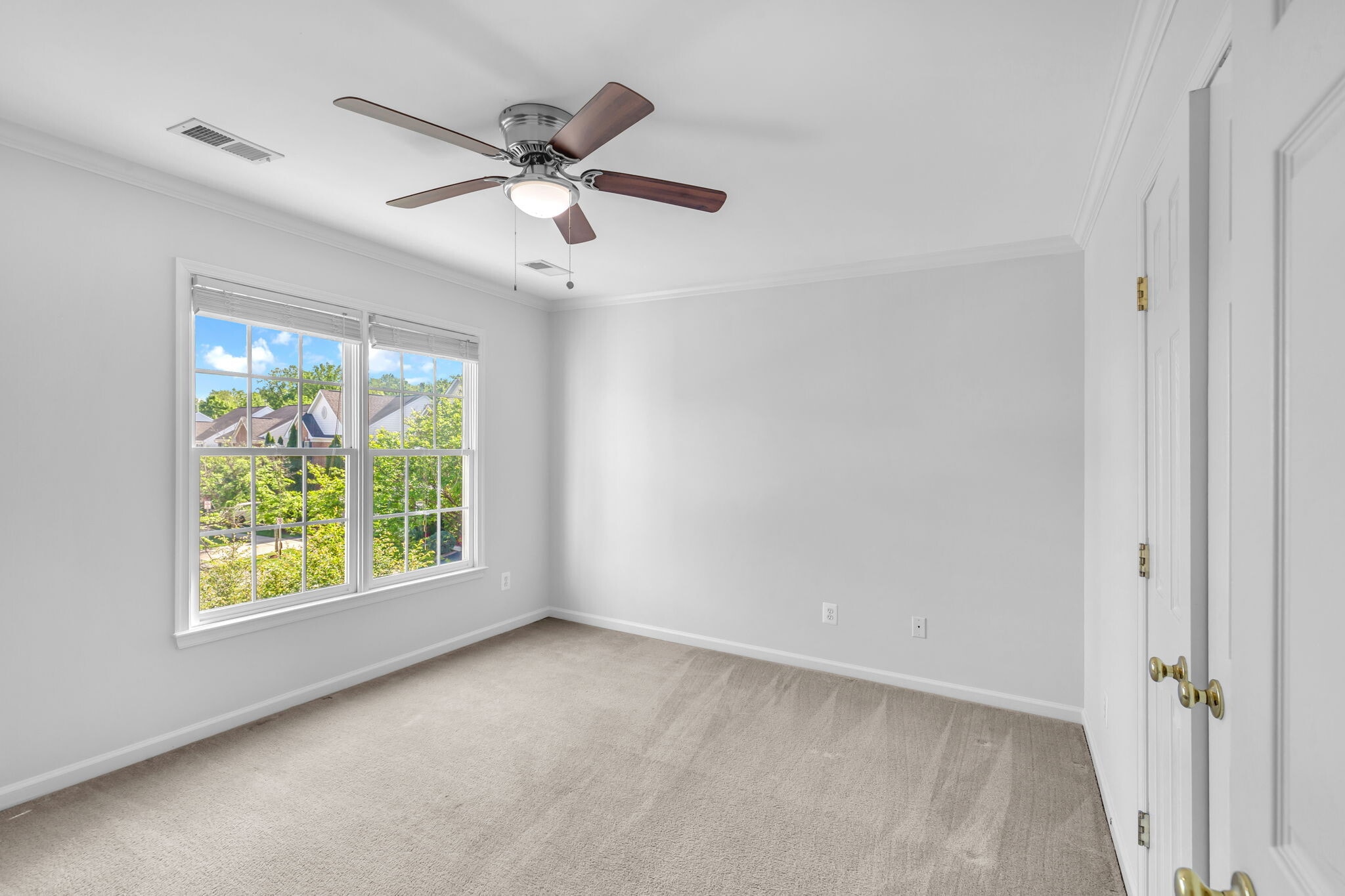 Building Photo - 333 Swanton Ln