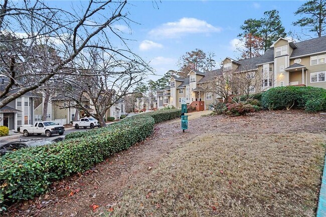 Building Photo - 106 Ivy Green Ln SE