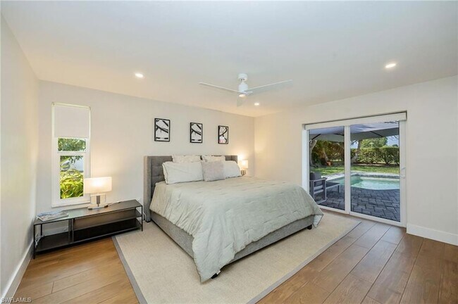 Building Photo - 409 Cypress Way E