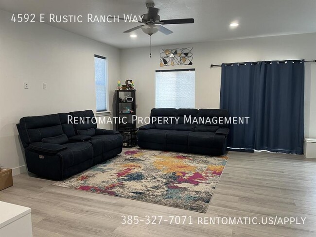 Building Photo - 4592 Rustic Ranch Way