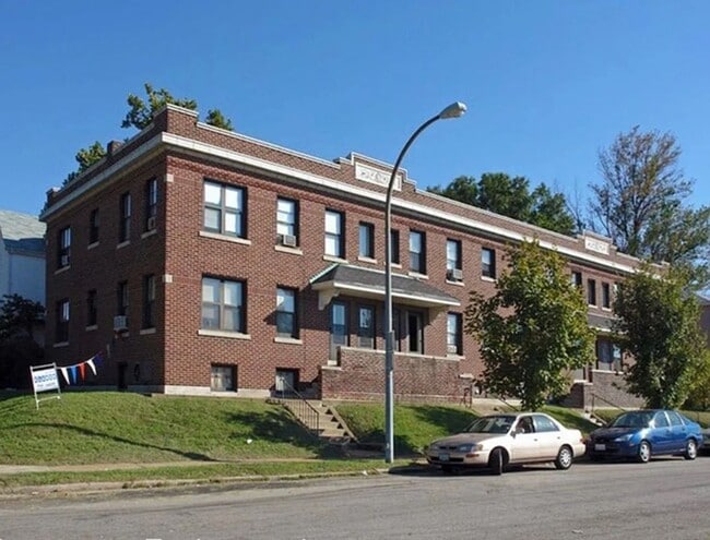 Building Photo - 6402 Idaho Ave