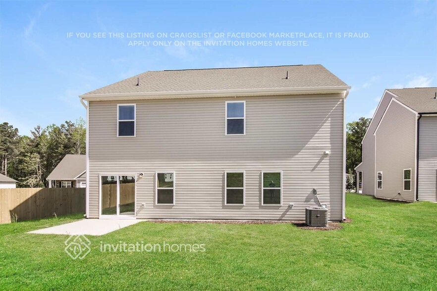 Building Photo - 502 Azalea Gaze Dr