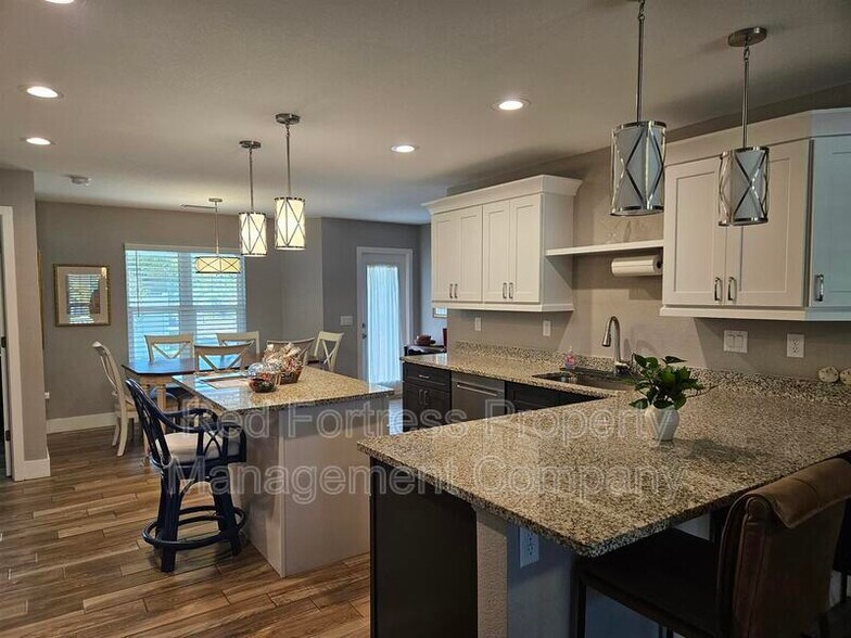 Building Photo - 26527 Angelica Rd