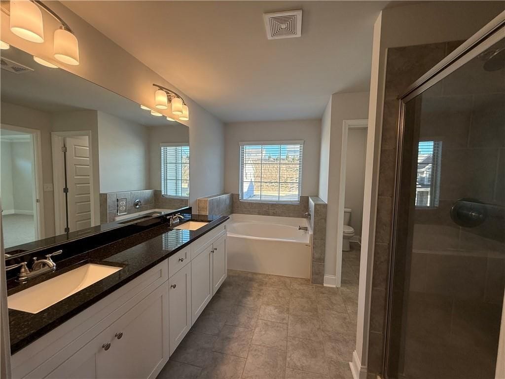 Building Photo - 345 Hellen Vly Dr