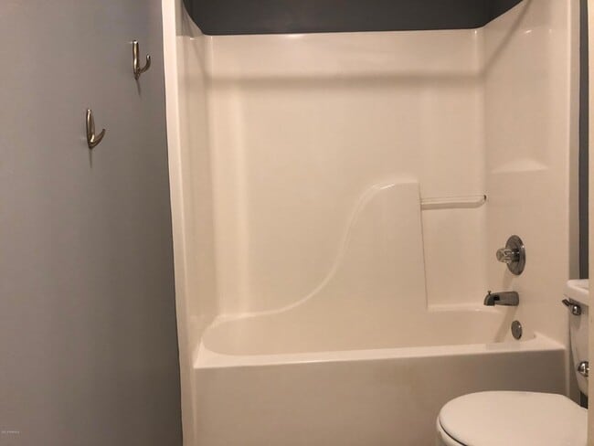 Building Photo - 112 Cherry Bark Ln