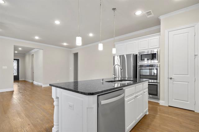 Building Photo - 2708 Deansbrook Dr