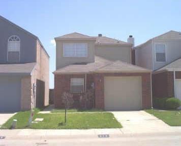 Primary Photo - 912 Fairbanks Cir