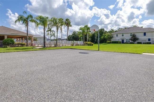 Building Photo - 2020 Greenwood Valley Dr